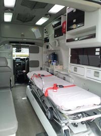弊社乗務員は日本の赤十字社等で行われる救急法講習を修了しております。